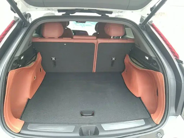 Cadillac Optiq — Фото автомобиля 18