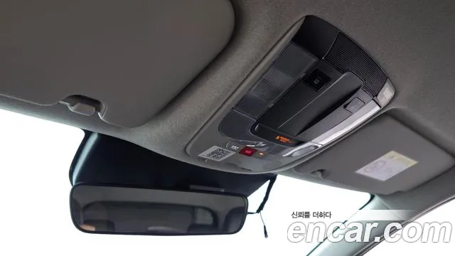 Kia Niro — Фото автомобиля 24