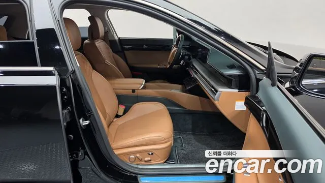 Hyundai Grandeur GN7 — Фото автомобиля 16