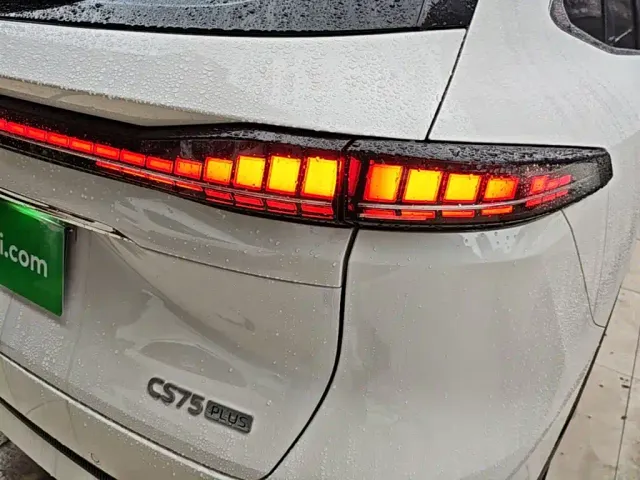 Changan CS75 Plus — Фото автомобиля 7