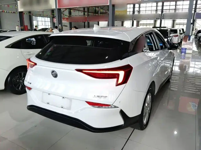 Buick Velite 6 — Фото автомобиля 6