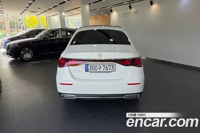 Mercedes-Benz E-Class W214 — Фото автомобиля 4