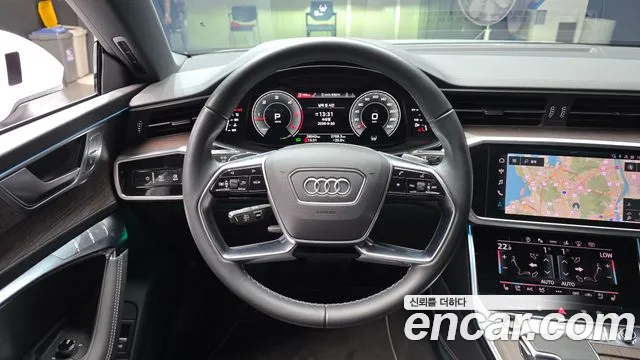 Audi A7 4K — Фото автомобиля 19