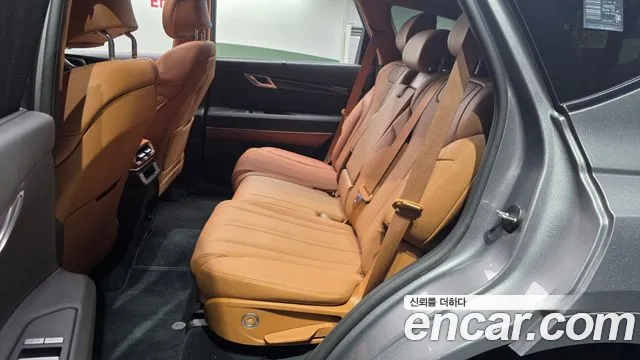 Genesis GV80 2.5T Бензин AWD — Фото автомобиля 10