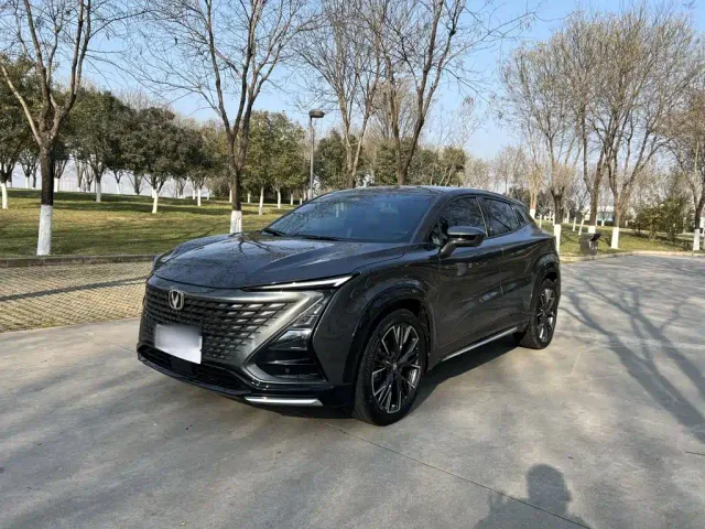 Фотография автомобиля — Changan UNI-T