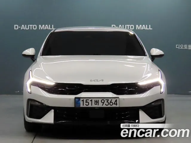 Kia K5 Новый K5 3 поколение 2.0 LPi(Для проката) — Фото автомобиля 3
