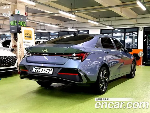 Hyundai Avante — Фото автомобиля 2