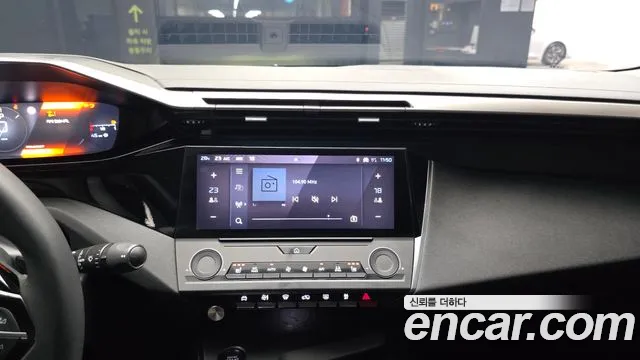 Peugeot 408 1.2 Pure Tech Allure — Фото автомобиля 14