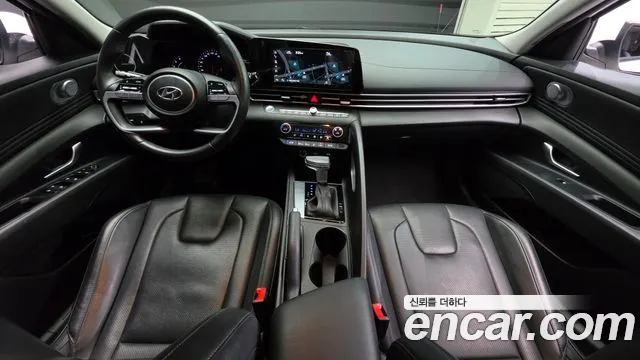 Hyundai Avante CN7 — Фото автомобиля 10