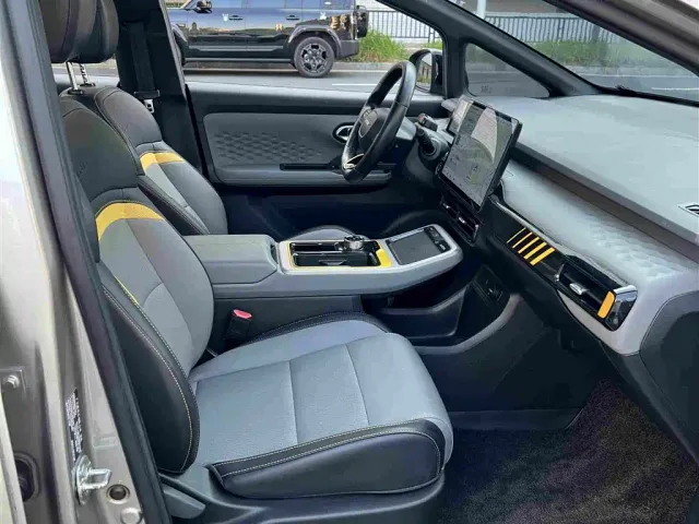 GAC Aion Y — Фото автомобиля 9