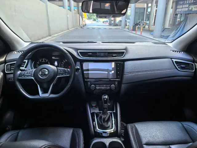 Nissan Qashqai — Фото автомобиля 8