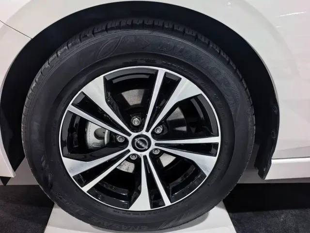 Nissan Sylphy — Фото автомобиля 4