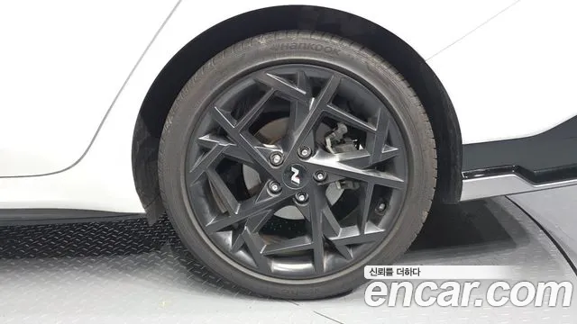 Hyundai AVANTE Inspiration N Line — Фото автомобиля 21