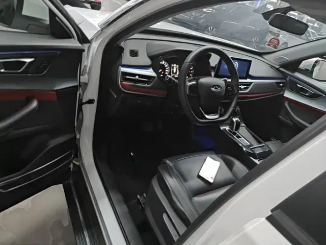 Chery Tiggo 7 — Фото автомобиля 15