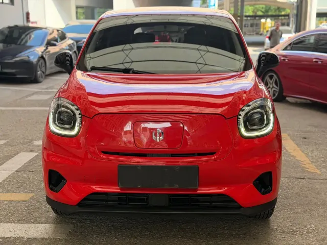 Leapmotor T03 — Фото автомобиля 2