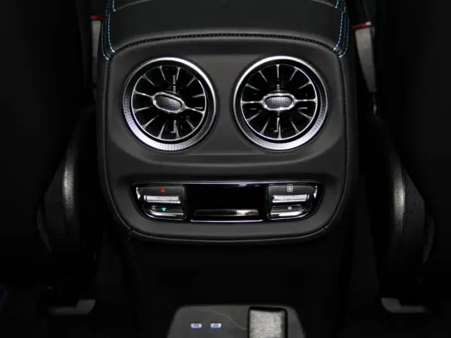 Mercedes-Benz G-Class — Фото автомобиля 25