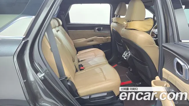 Kia Sorento Новый Sorento 4 поколение Бензин 2.5T 4WD — Фото автомобиля 17