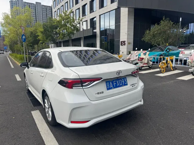 Toyota Corolla — Фото автомобиля 21