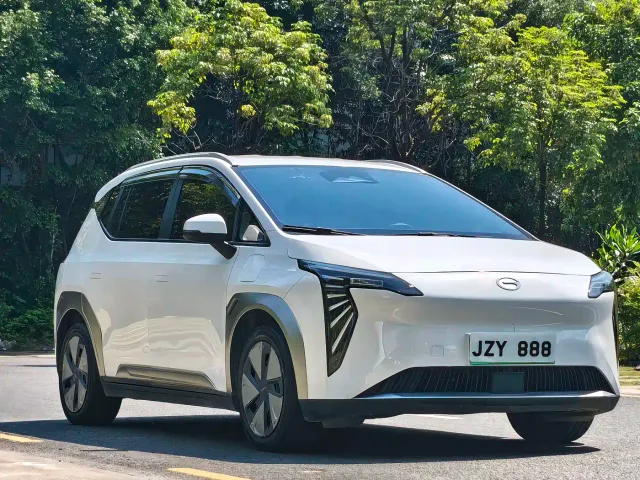 GAC Aion Y — Фото автомобиля 3