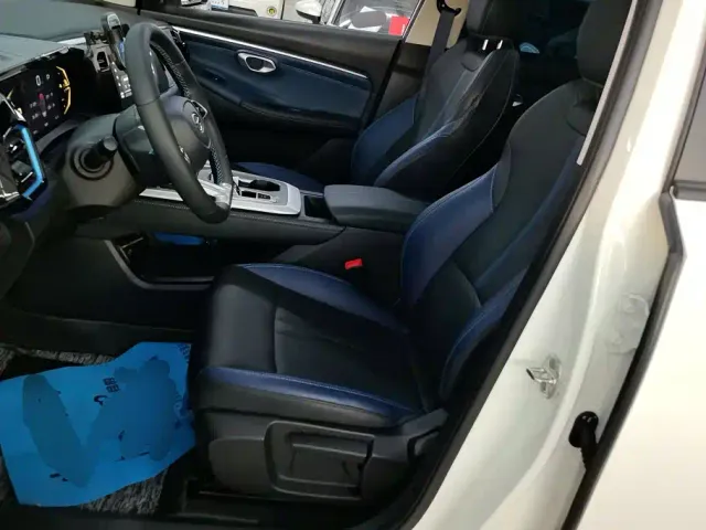 GAC Trumpchi GS3 — Фото автомобиля 9