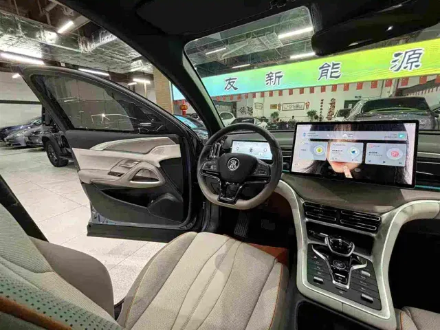 BYD Song Pro — Фото автомобиля 28