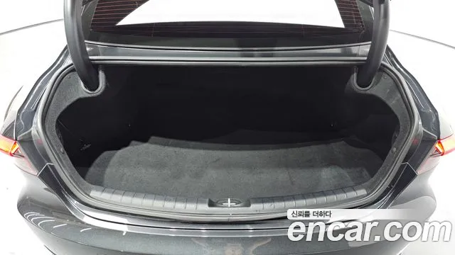 Hyundai Grandeur Grandeur (New) — Фото автомобиля 20