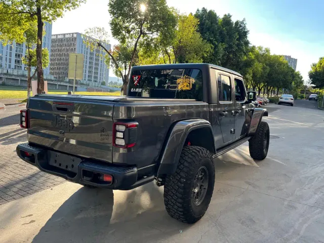 Jeep Gladiator — Фото автомобиля 7