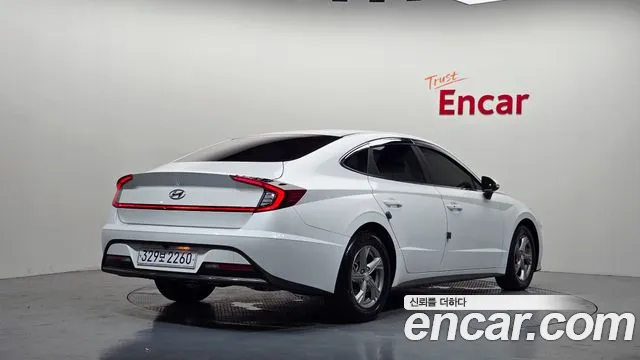 Hyundai Sonata Sonata (DN8) 2.0 LPG(Для проката) — Фото автомобиля 2