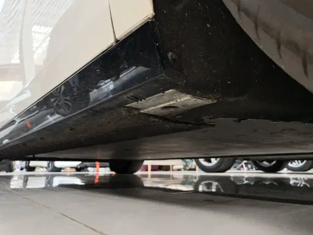 Li Auto MEGA — Фото автомобиля 20