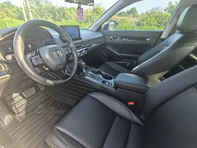 Honda Civic — Фото автомобиля 8