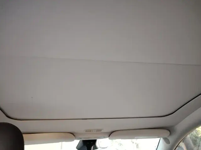 Tesla Model Y — Фото автомобиля 17