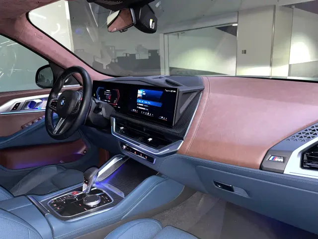 BMW XM — Фото автомобиля 12