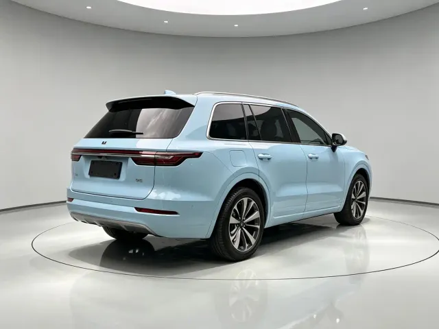 Li Auto ONE — Фото автомобиля 6