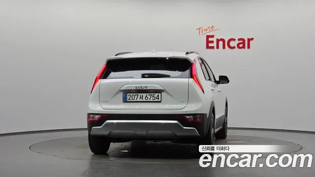 Kia Niro The All New — Фото автомобиля 4