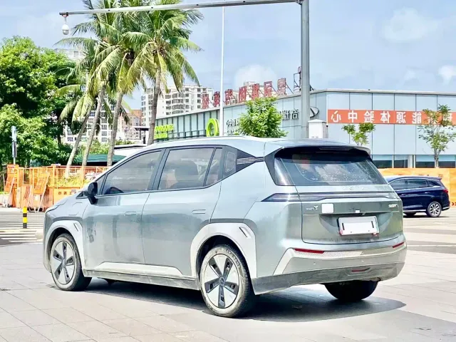 GAC Aion Y — Фото автомобиля 7