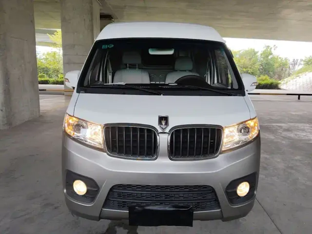 Jinbei New Hiace X30L — Фото автомобиля 2