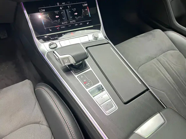 Audi A6L — Фото автомобиля 12