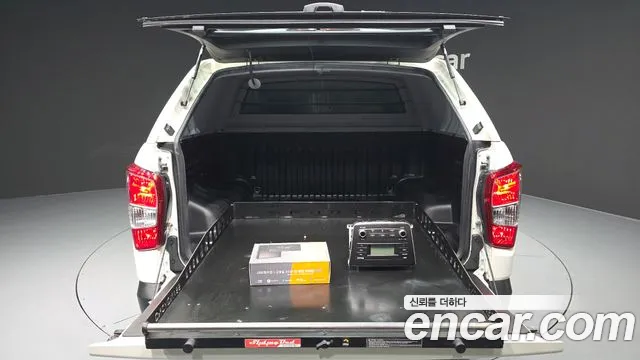 KG_Mobility_Ssangyong Rexton Новый Rexton Sport Дизель 2.2 4WD — Фото автомобиля 20