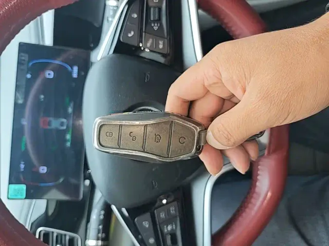 BYD Qin PLUS — Фото автомобиля 8