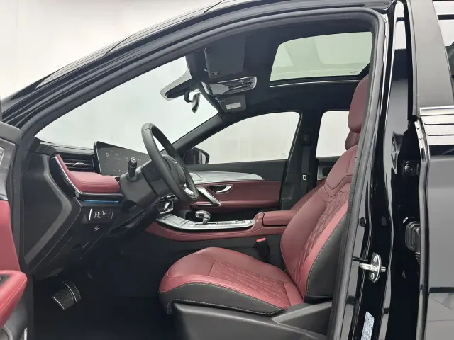 Jetour X70 Plus — Фото автомобиля 5