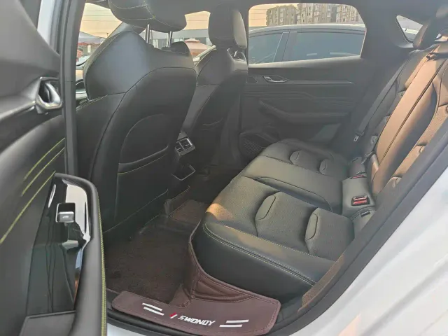 Geely Xingrui — Фото автомобиля 11