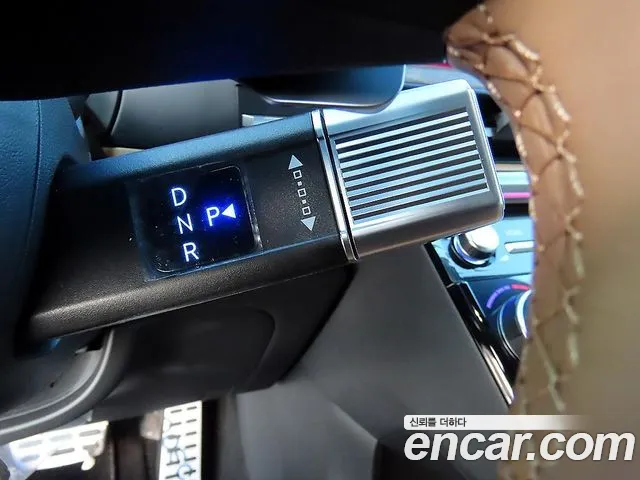 Hyundai Santa Fe MX5 — Фото автомобиля 11