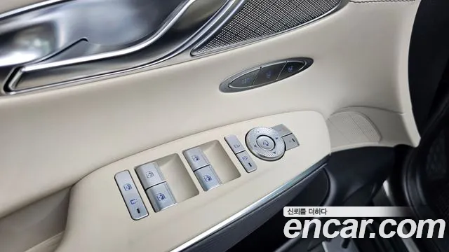 Genesis GV70 — Фото автомобиля 29