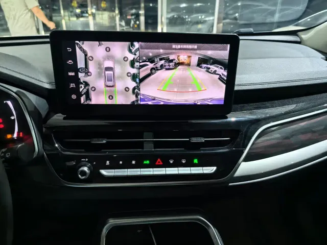 Haval H6 — Фото автомобиля 15