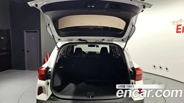 Kia Seltos Seltos Бензин 1.6 турбо 2WD — Фото автомобиля 20