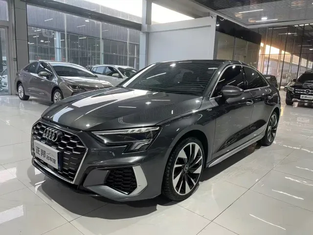Фотография автомобиля — Audi A3