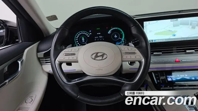 Hyundai Grandeur — Фото автомобиля 14