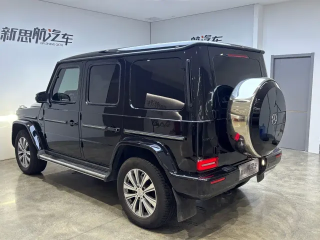 Mercedes-Benz G-Class — Фото автомобиля 7