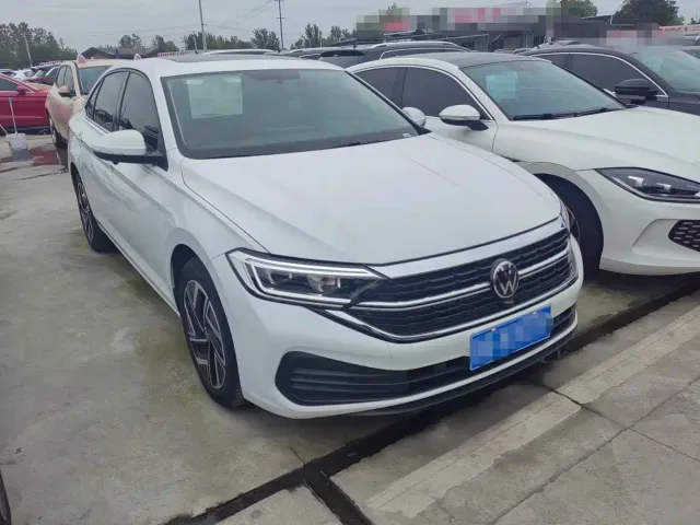 Volkswagen Sagitar — Фото автомобиля 2