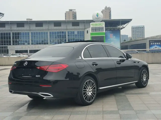Mercedes-Benz C-Class — Фото автомобиля 4